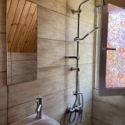 2 տեղանոց համար՝ լճի տեսարանով