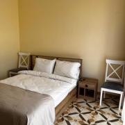 Դելյուքս համար՝ «queen-size» մահճակալով